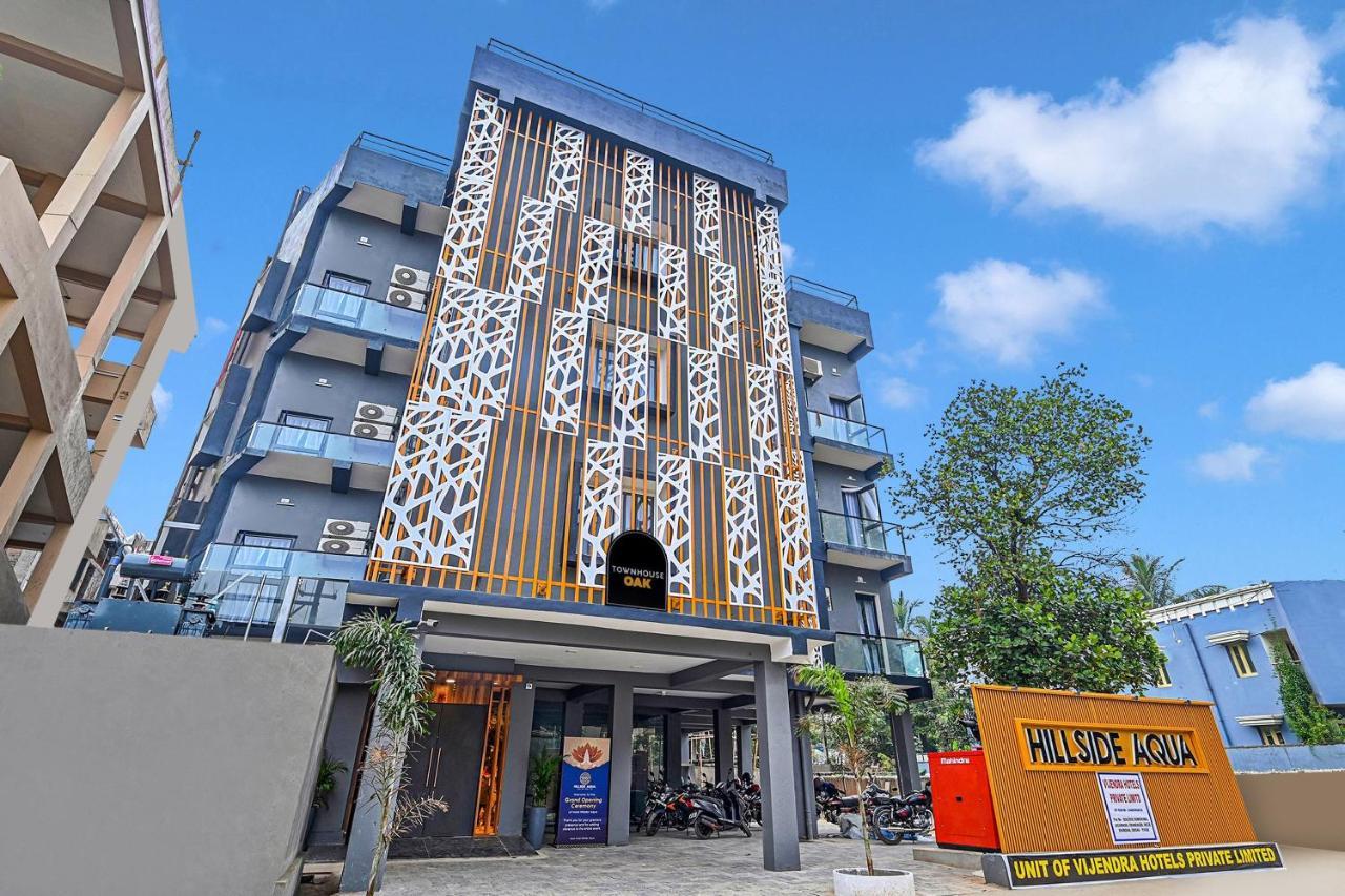 Hotel Super Townhouse Oak Hillside Aqua Khandagiri Esterno foto